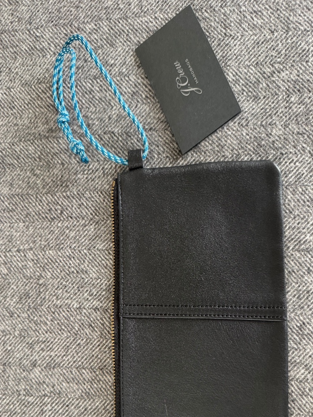 NWOT, JCREW LEATHER SEAMED POUCH IN BUTTER SOFT BLACK LEATHER WITH ZIPPER